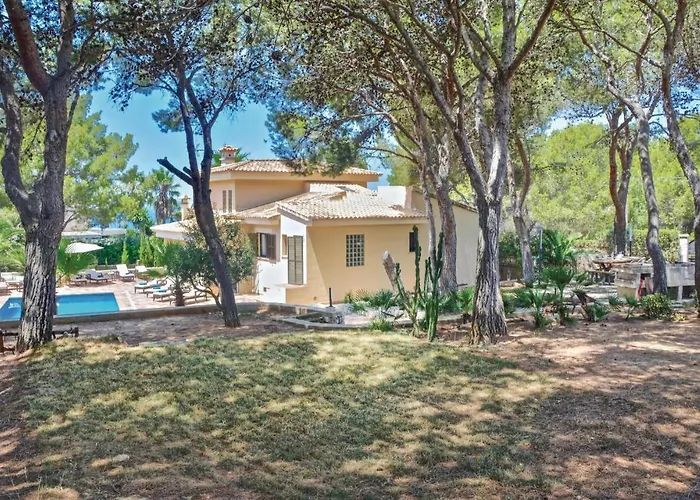 Stunning Home In Bahia Azul-Badia Blava